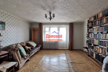 Двухуровневая трехкомнатная квартира